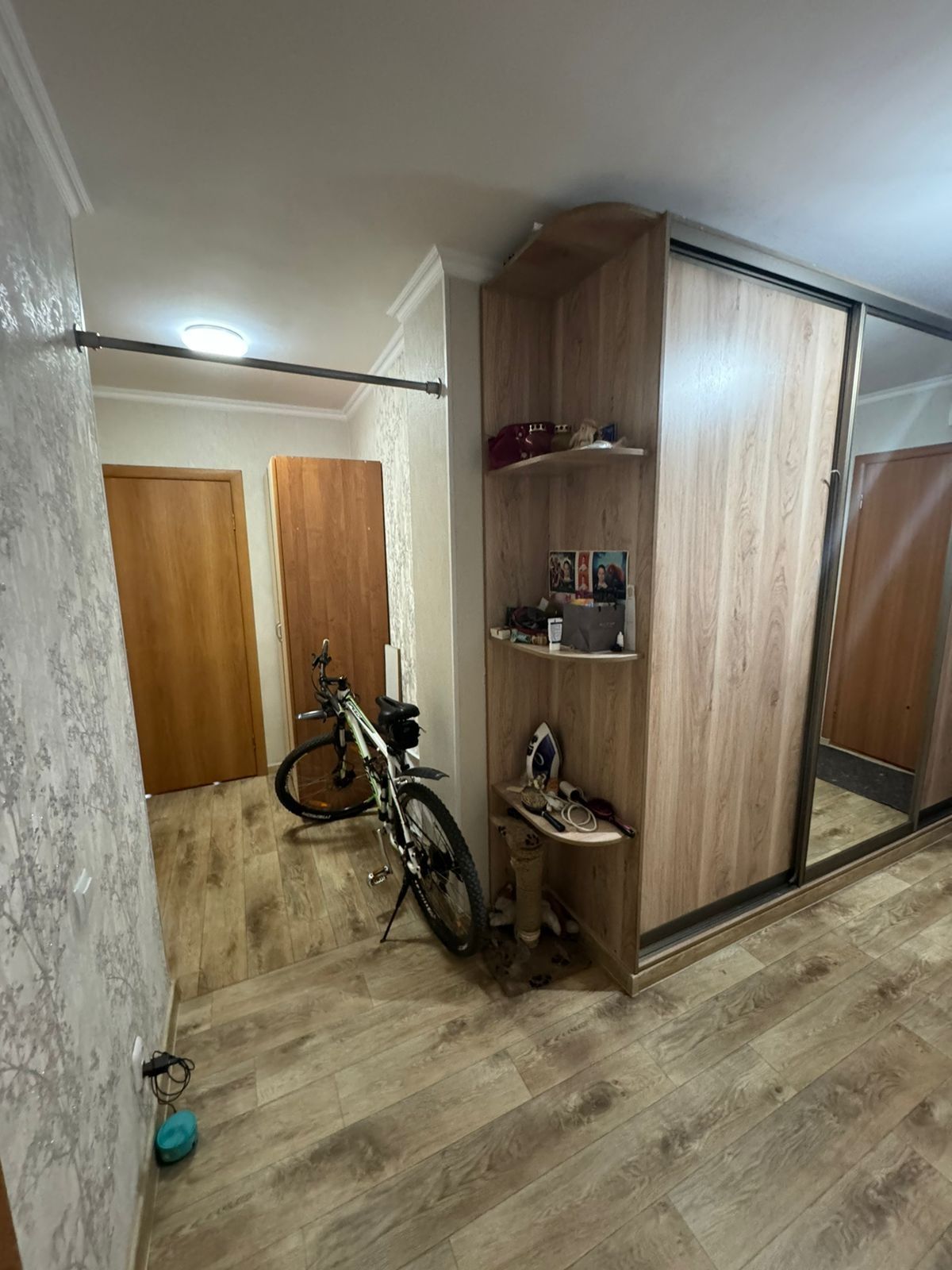Кенесары 70а квартира