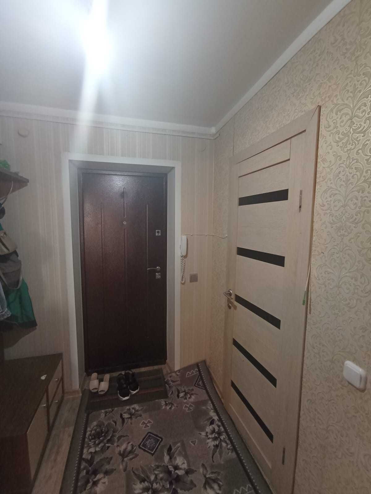 Продам 1 комн. квартиру в Уральске