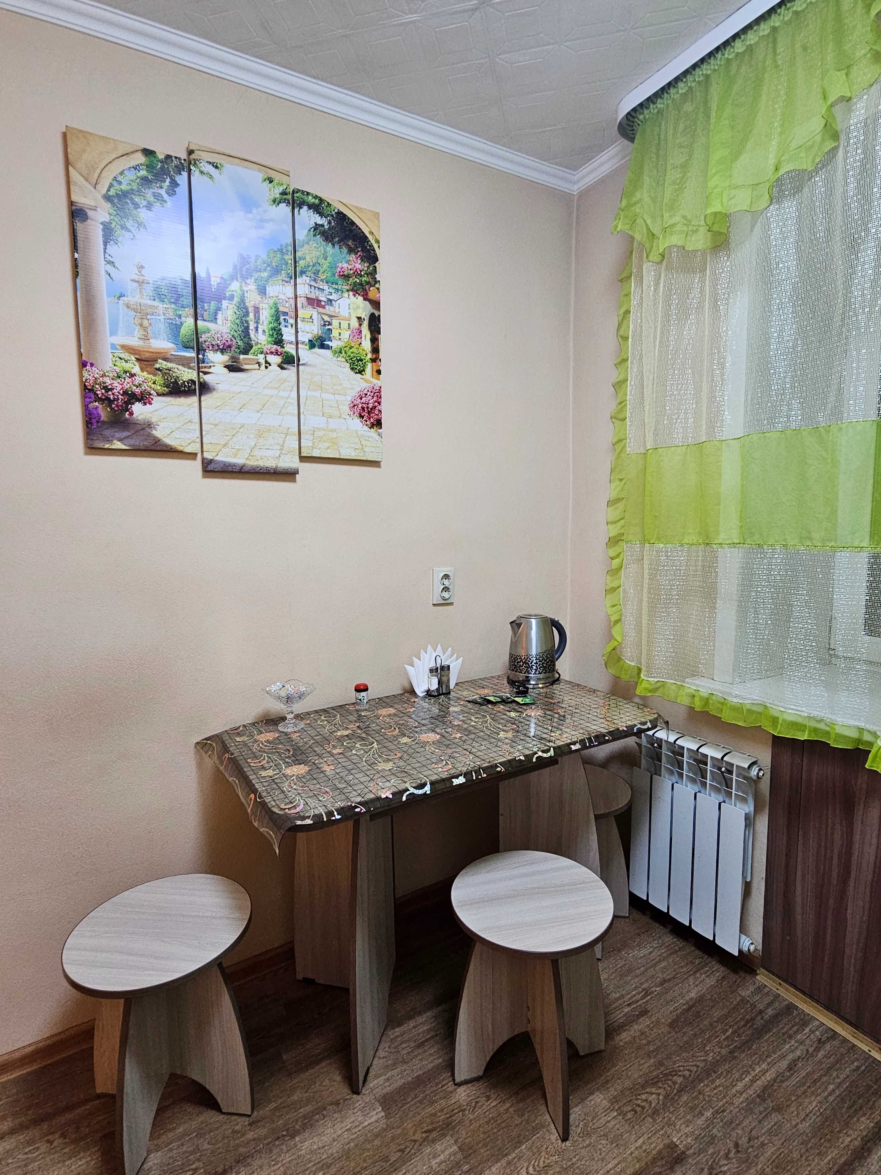 Люкс 1,5-ка на пл.Ушанова. Потанина 19