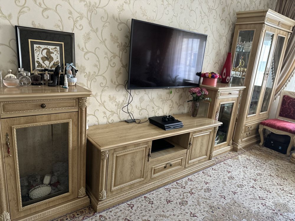 Продам мебель в зал,турция