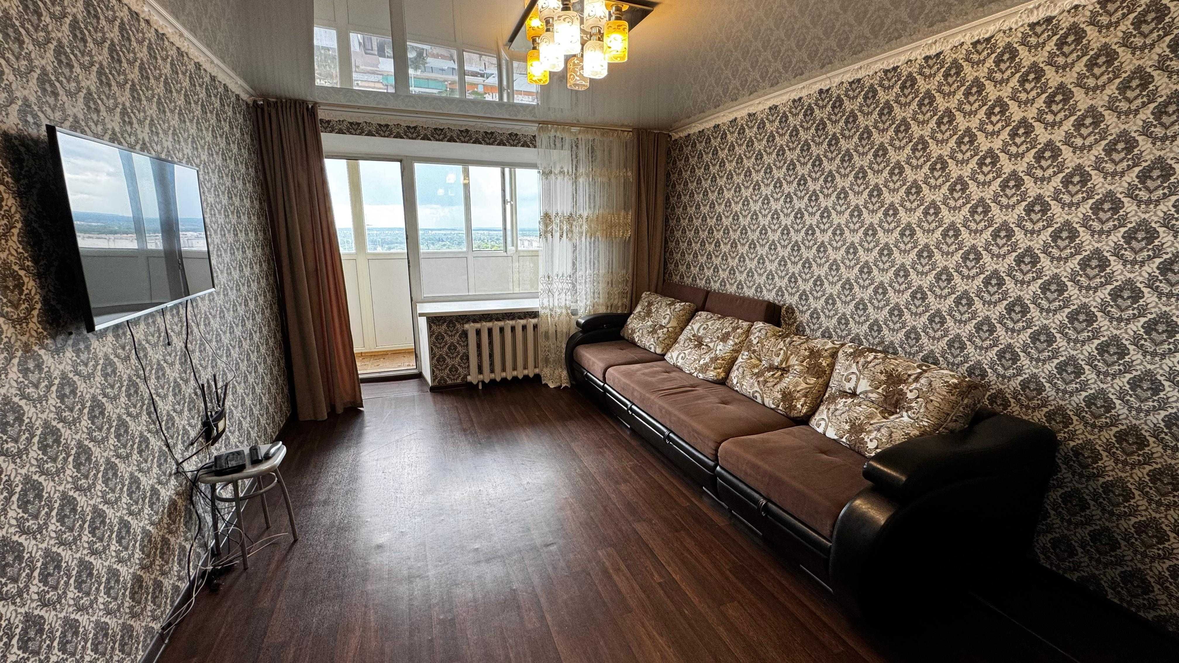 Продам 2х ком квартиру в р-не "Лагуны"