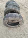 Продам шины 215/70 R16