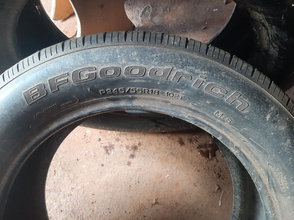 R18  245/55 в хорошем состоянии почти новый