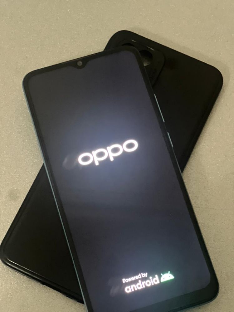 Oppo 64 гб в отличном состоянии