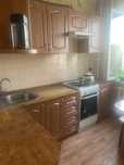 Продам кухонный гарнитур с вытяжкой