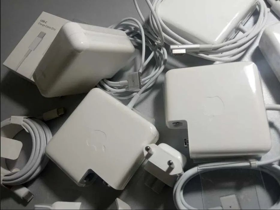 на MacBook под 45W - зарядка, блок питания на макбук