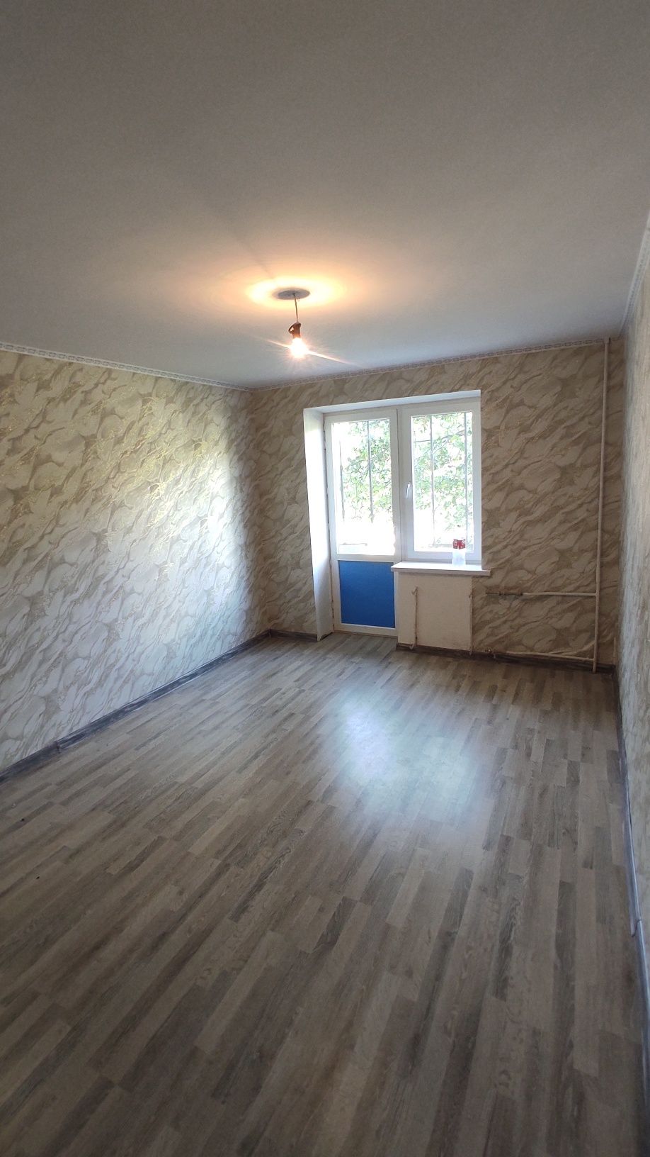 Продам 3 - х комнатную квартиру