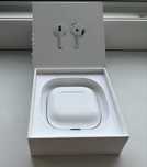 Apple  AirPods 4
