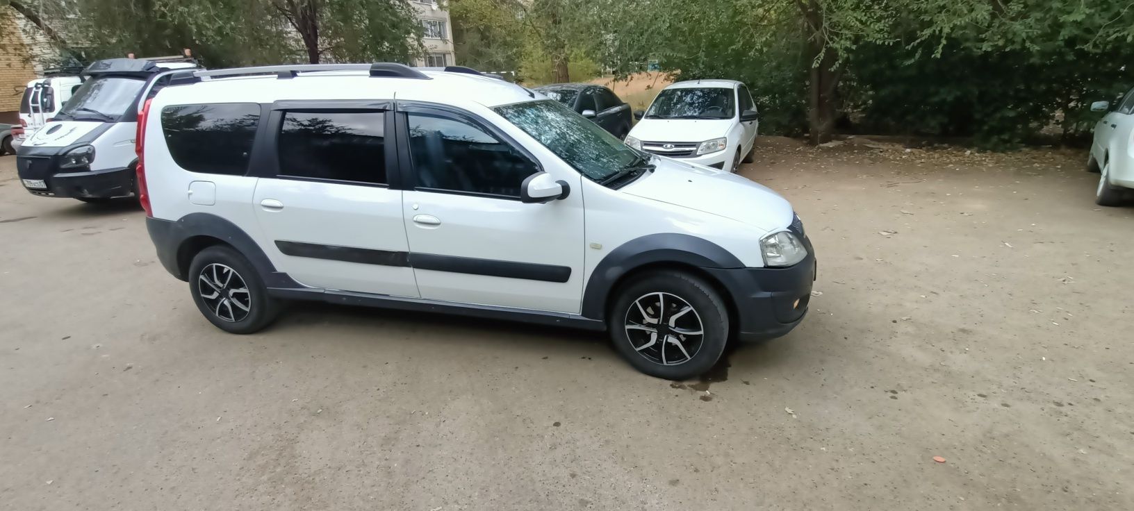 Продам Ларгус кросс