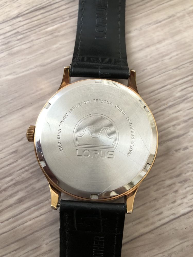 Часы LORUS классика