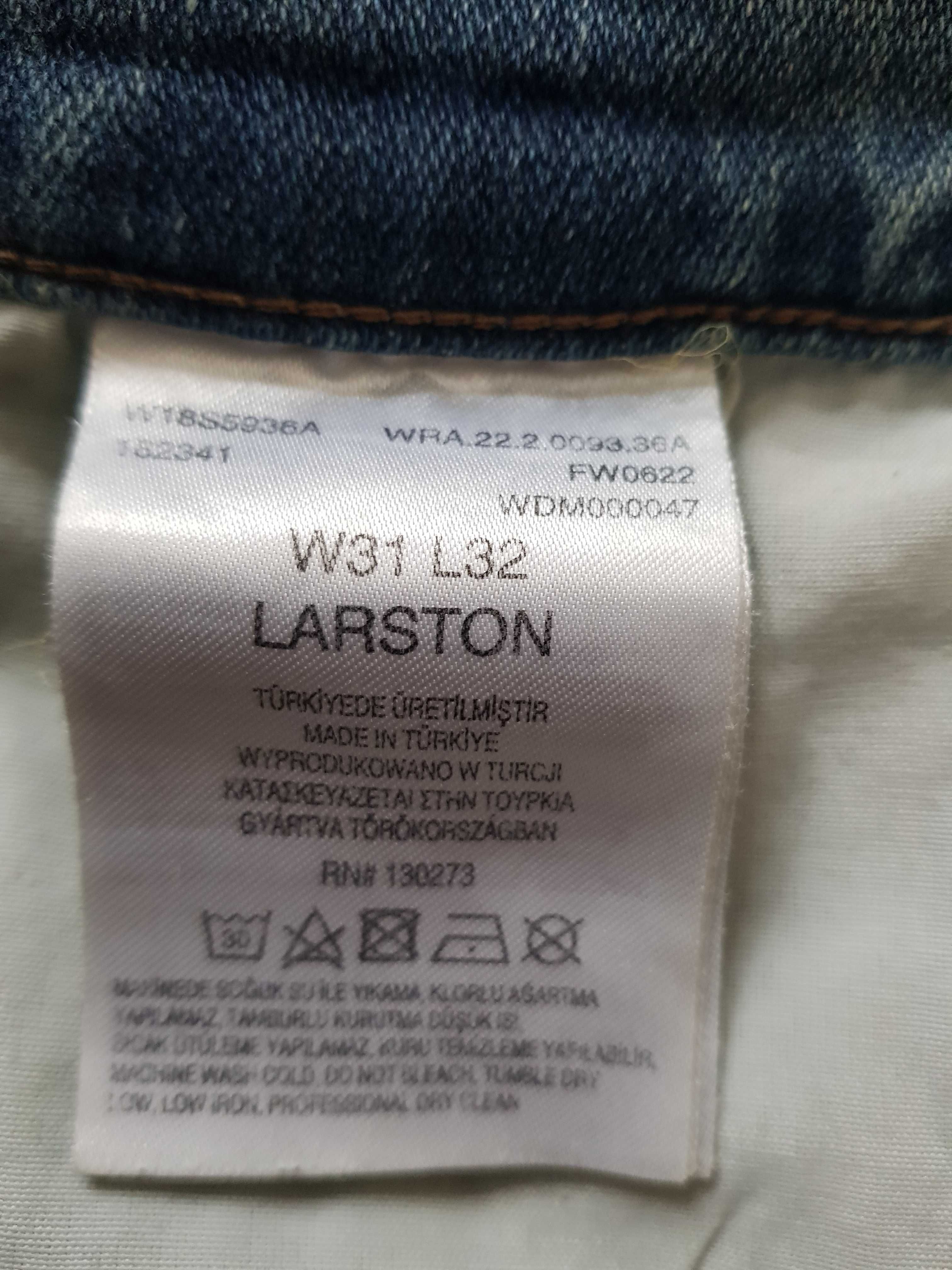 Фирмен. джинсы "Wrangler" model Larston  W31xL32 на 46 р. Елочка