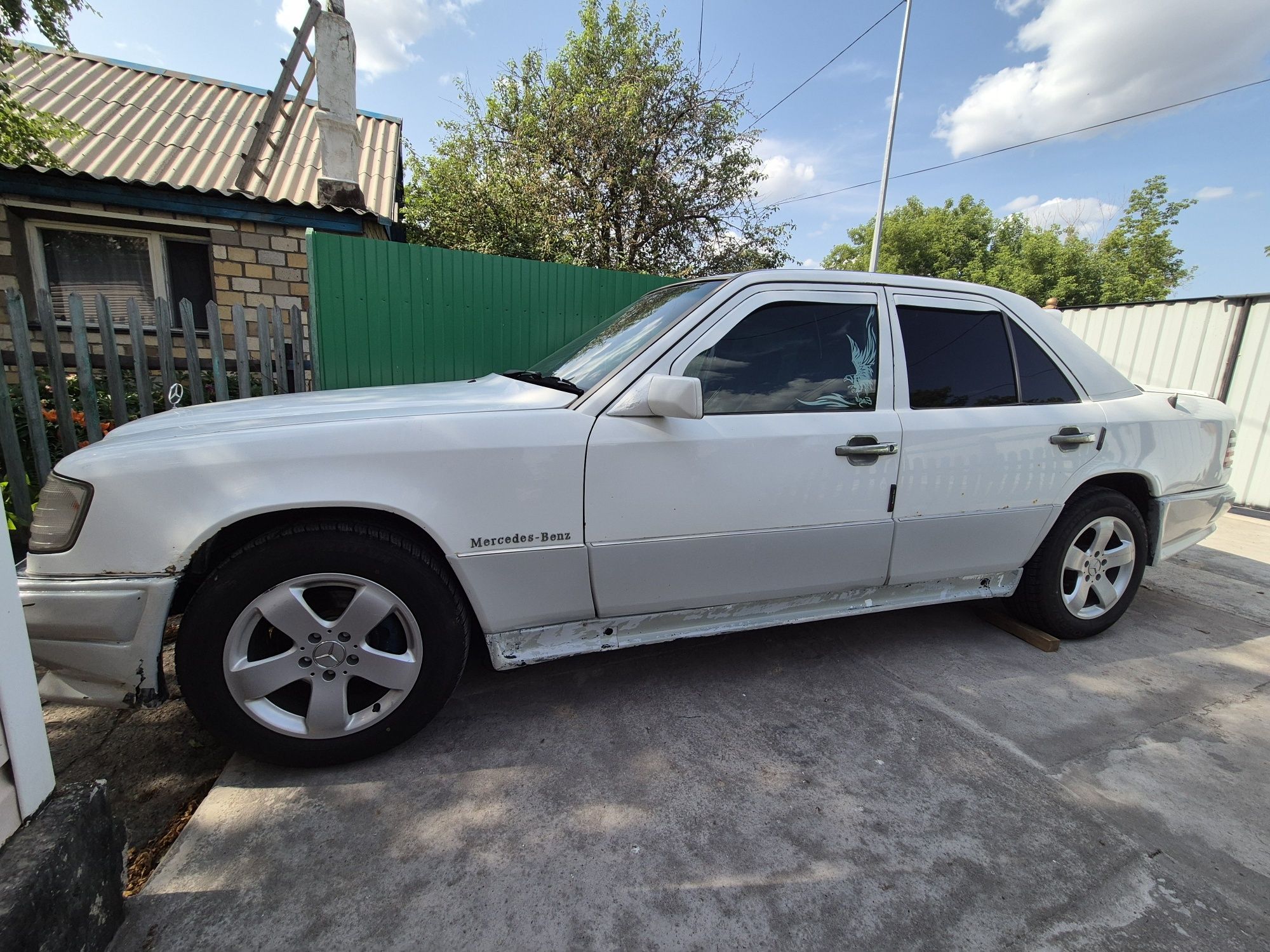 Mercedes-benz E22