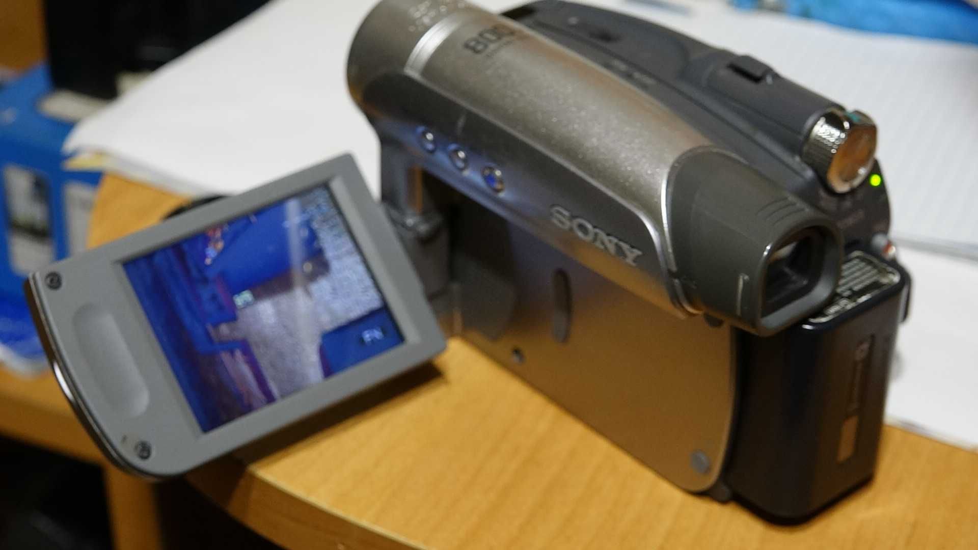 Sony кассетная(miniDv)перешлю в ваш регион.оцифровка любого формата