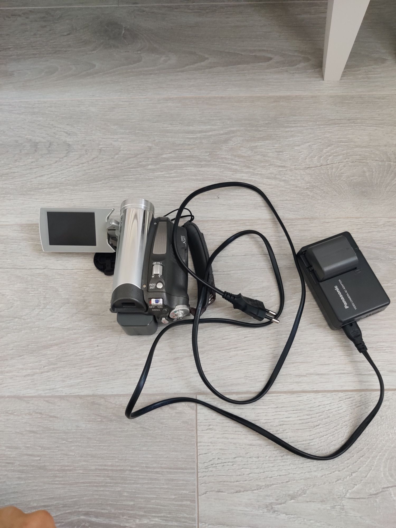 Panasonic NV-GS57GC