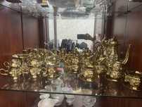 Продам красивый сервиз