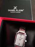 Женские часы  Daniel Klein
