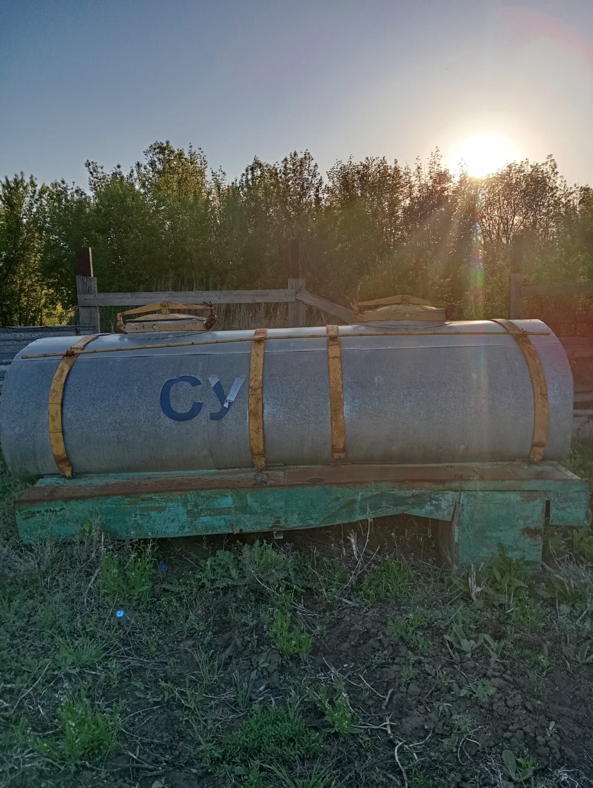Продам,бочку две секции