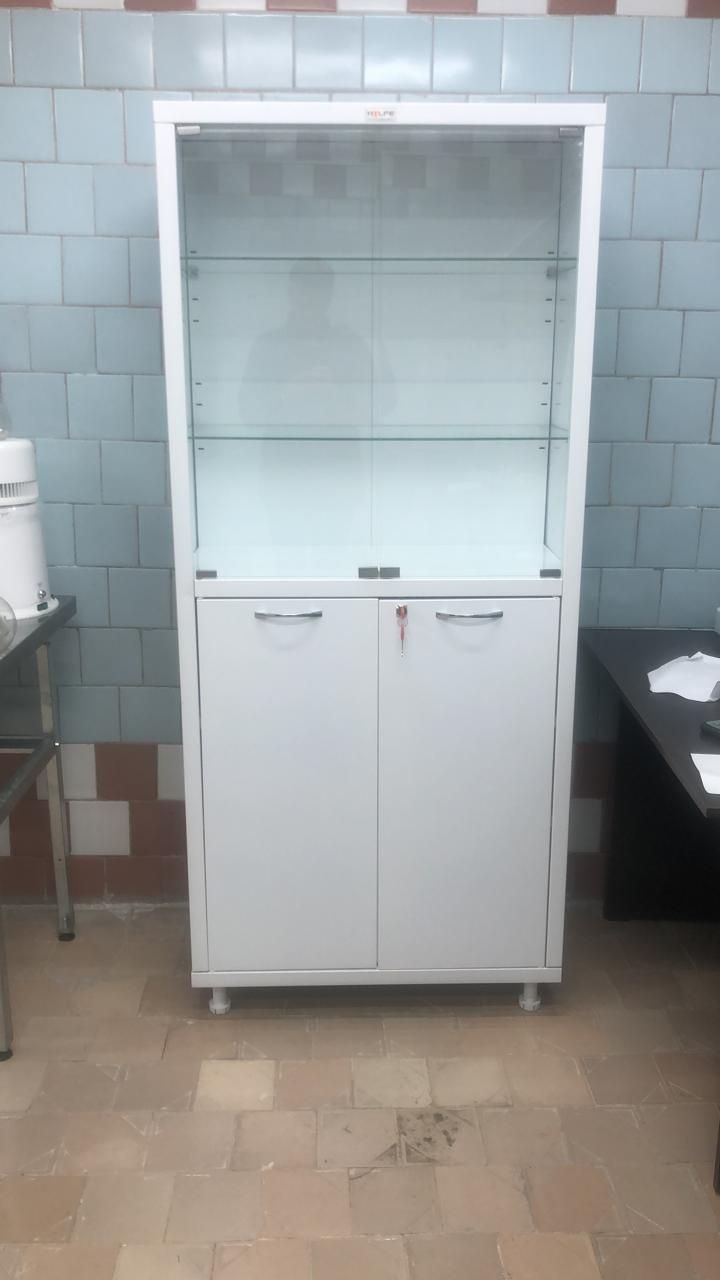 Продам шкафы медицинские
