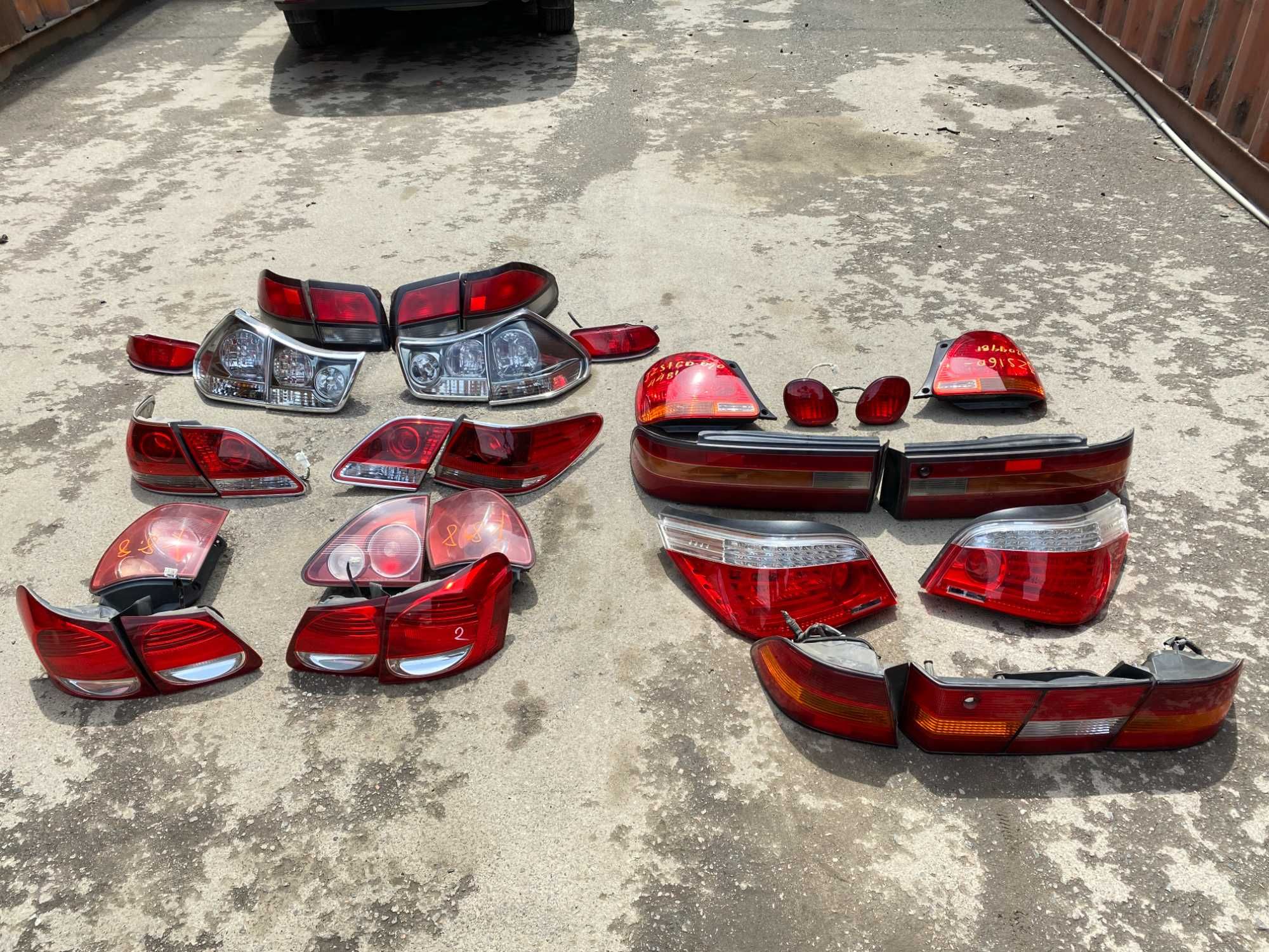 Задние Стопы Lexus ES300 ES330 ES350 (10;20;30;31 кузова)