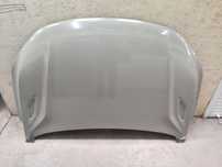 Капот. Geely Coolray 2023.