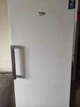 Продам морозильную камеру BEKO