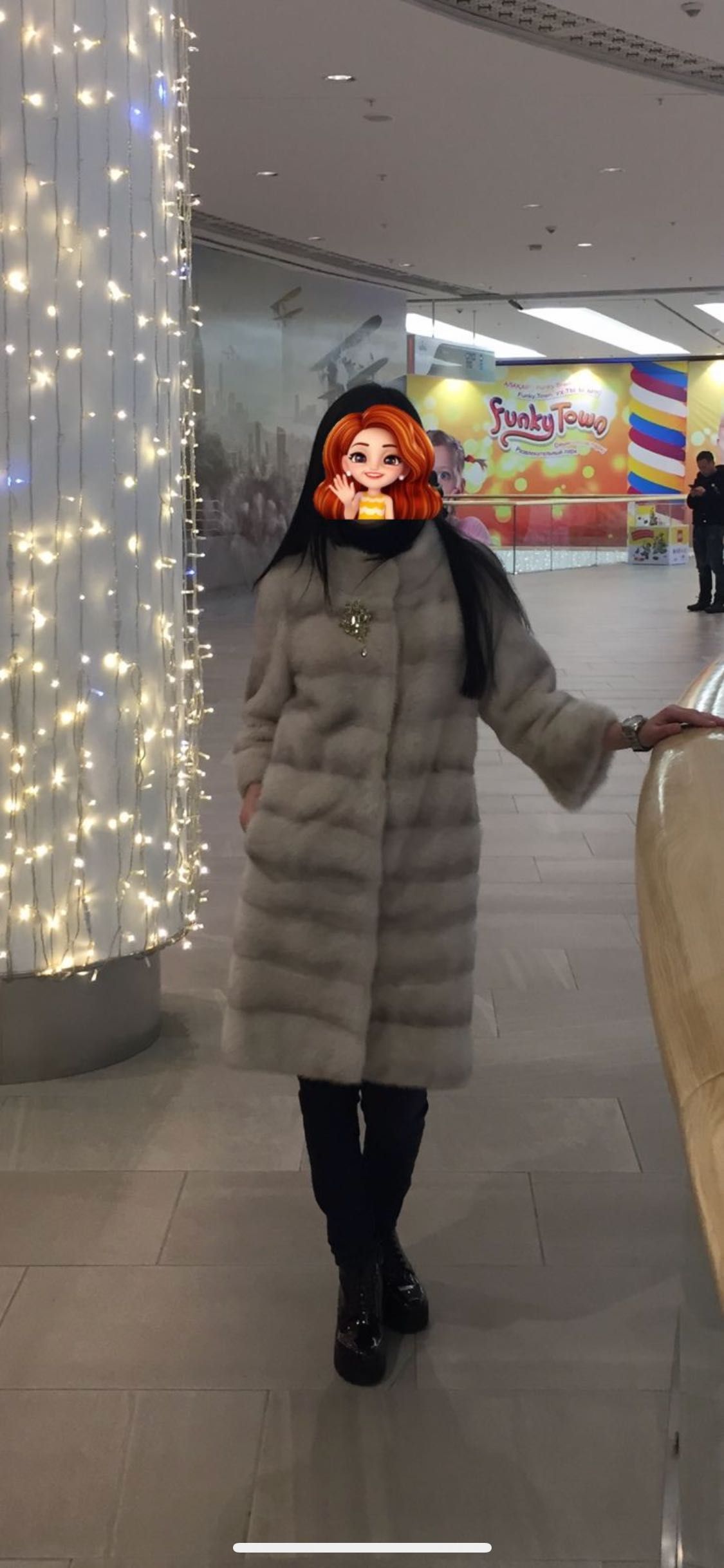 Норковая шуба в светлом цвете, в хорошем состоянии