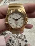 Продам золотые часы Omega