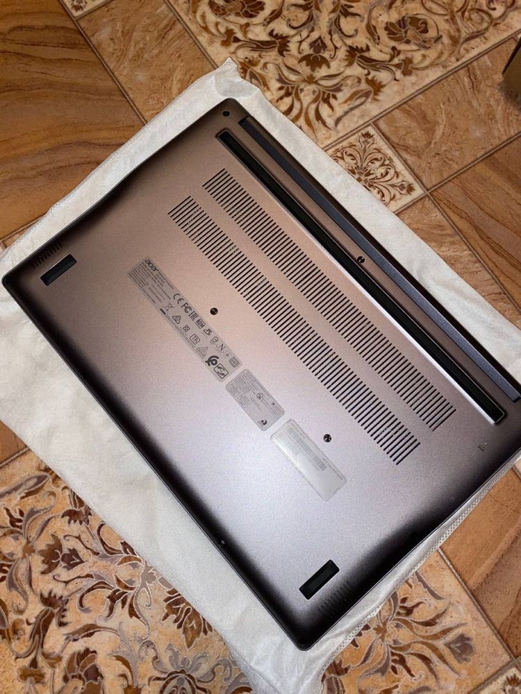 Продам ноутбук(ультрабук) acer