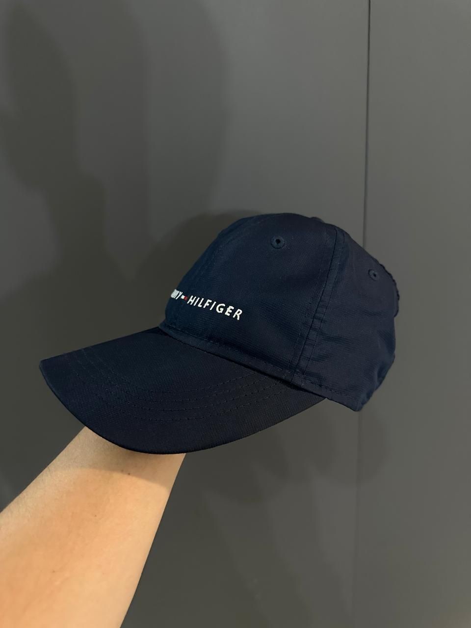 Продам новую кепку Т.Н