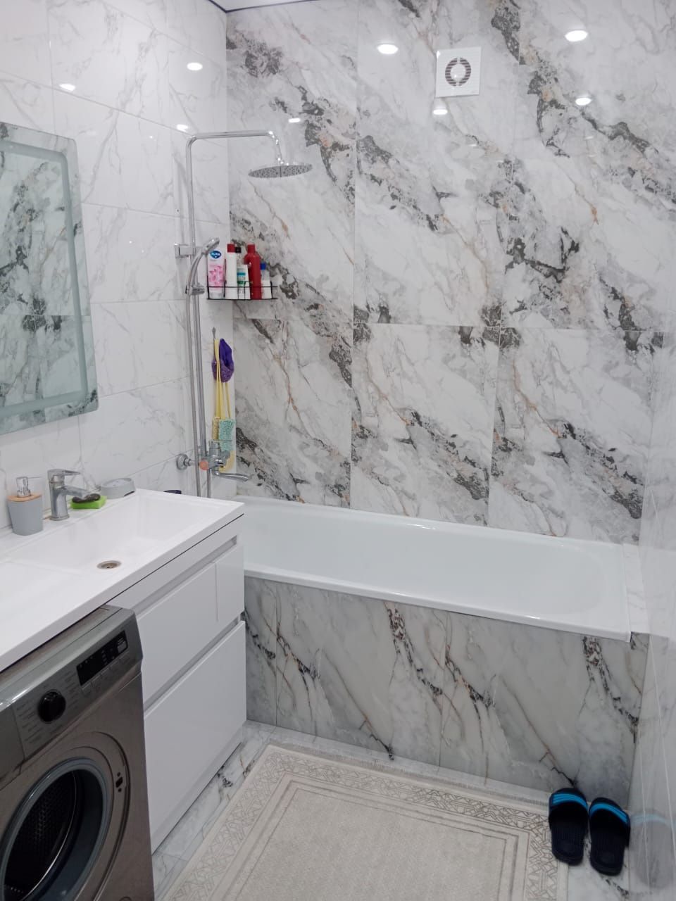 Продам квартиру 87 кв м в центре батыс 2