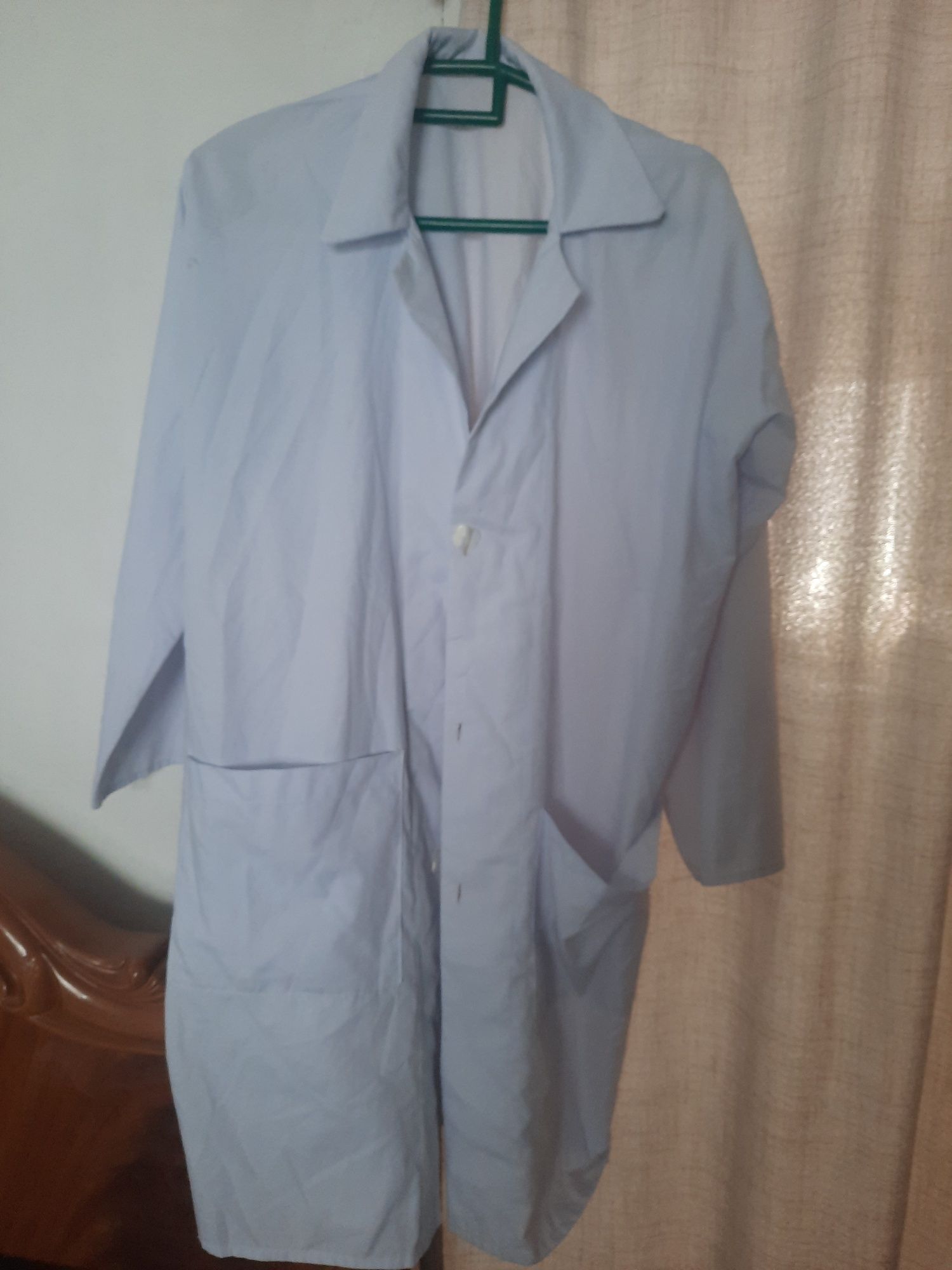 Продам медицинский халаты