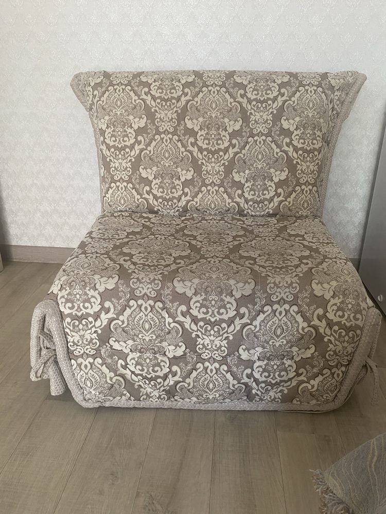 Продаю кресло- кровать