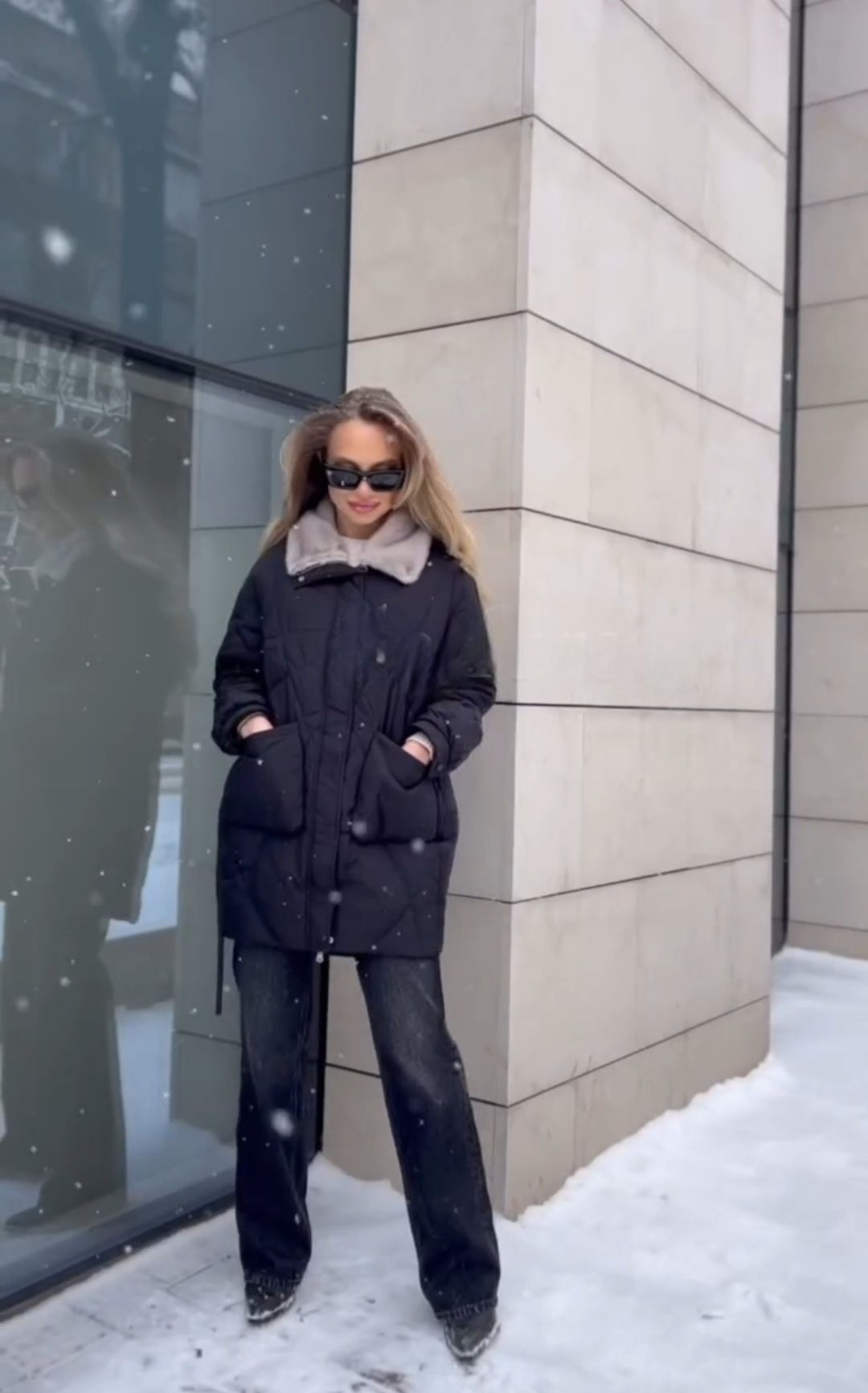 Продаю куртку Max mara