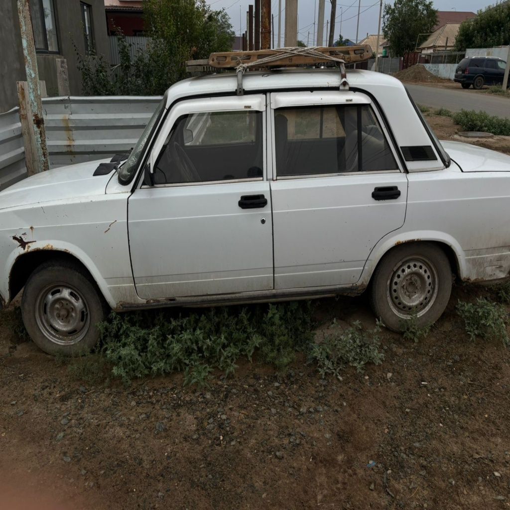 Продаю ВАЗ 2107, недорого.