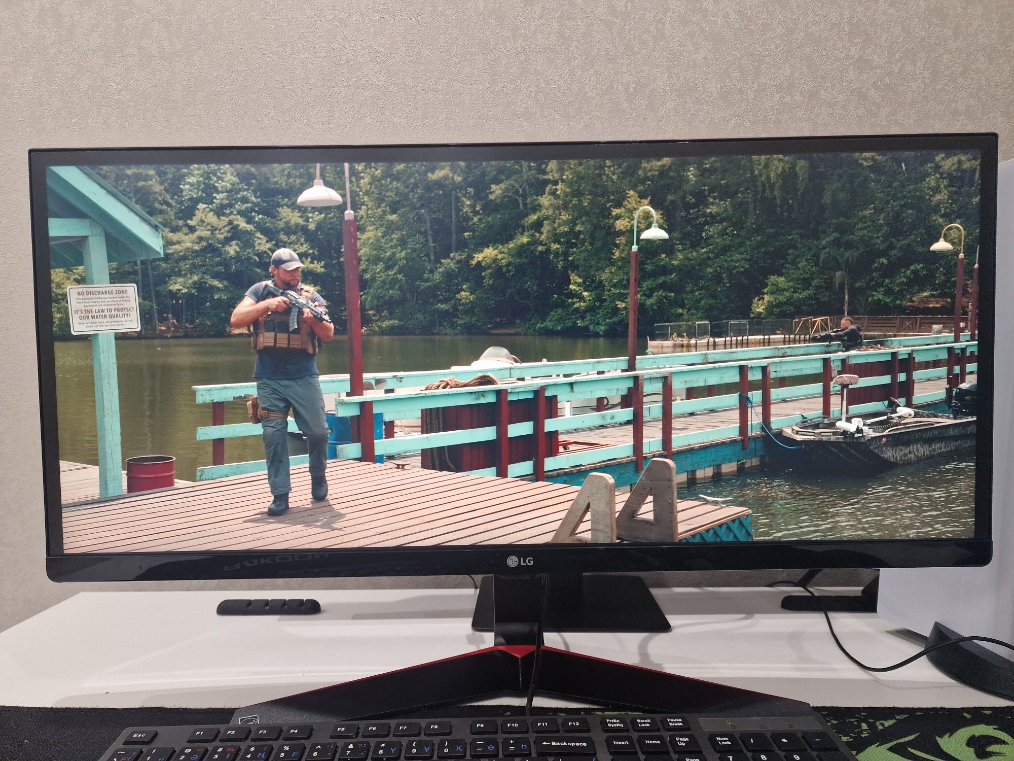Продам игровой монитор LG 29 UM69G