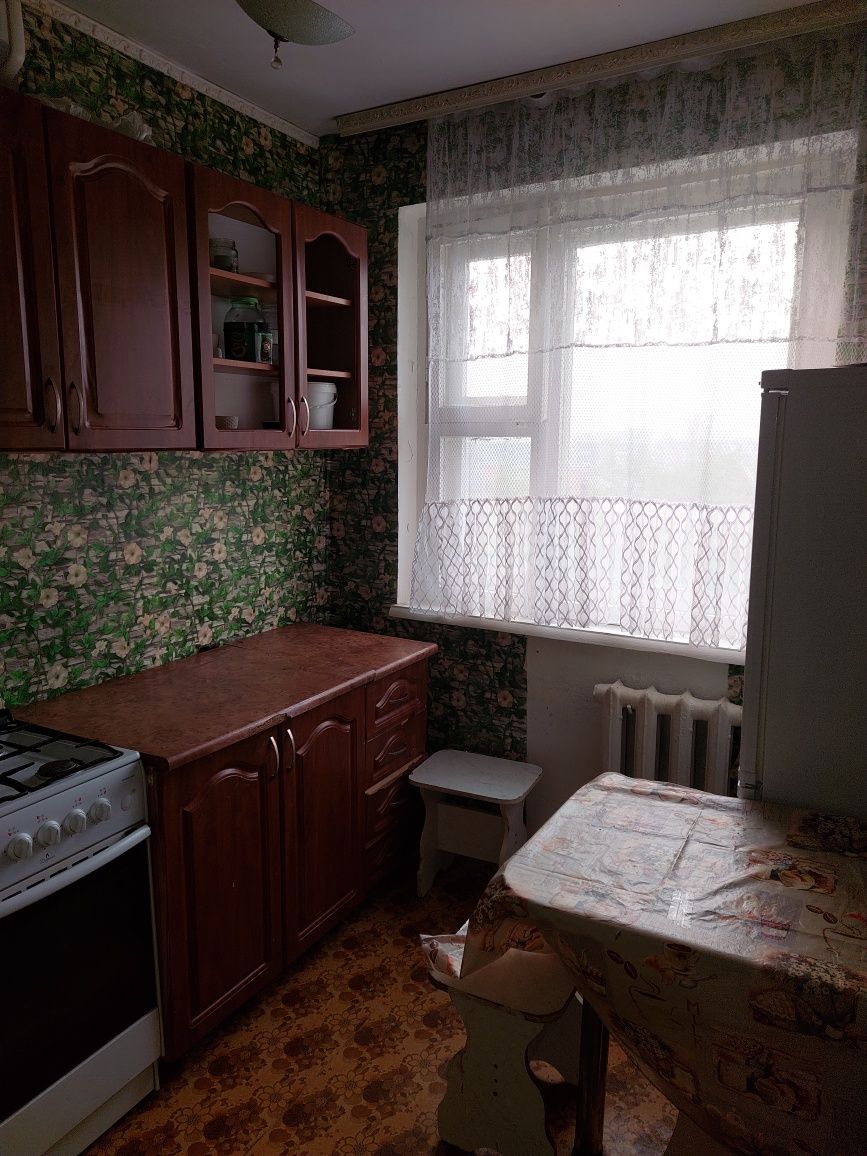 продам  2 комнатную квартиру
