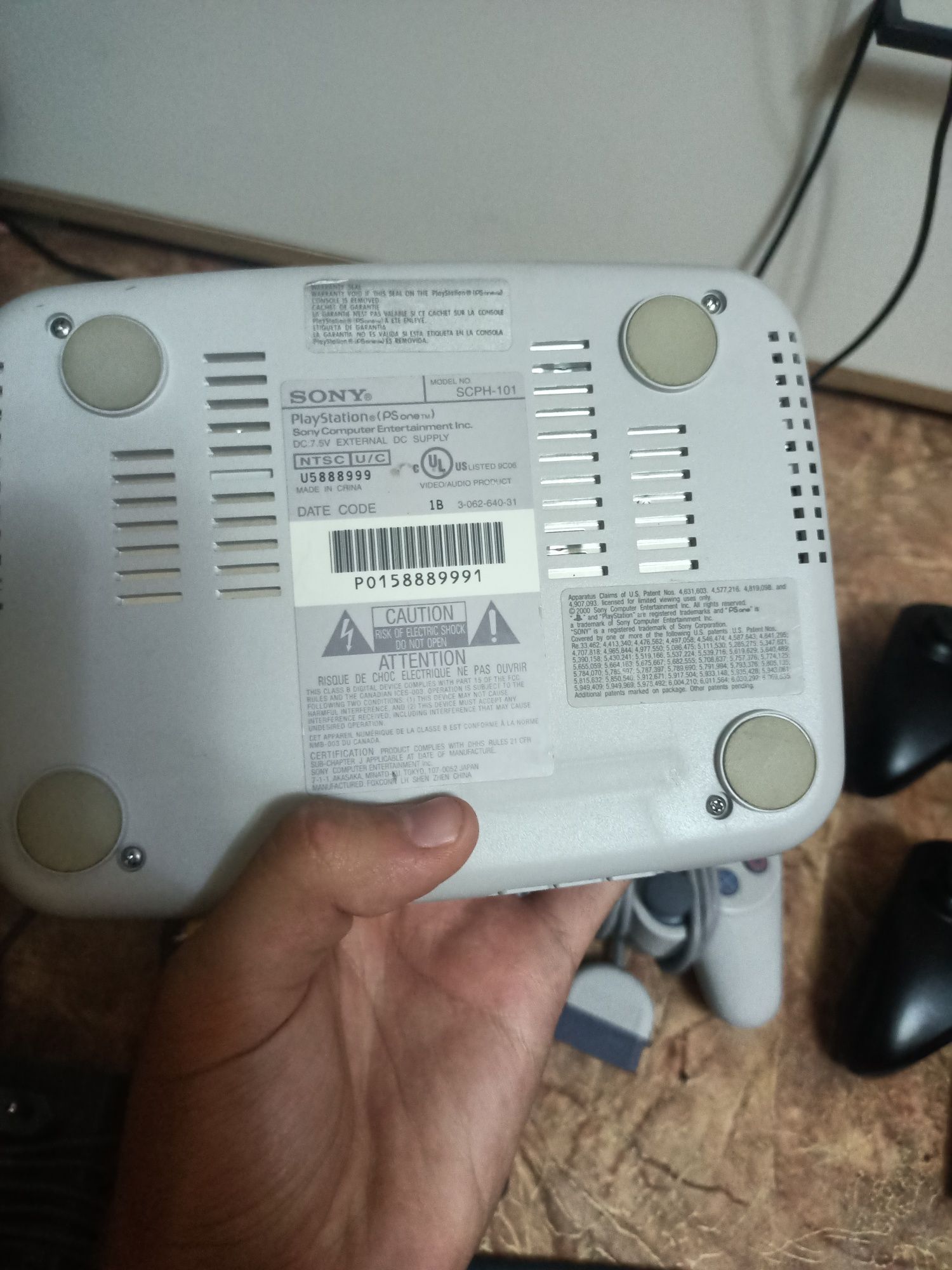 Две Sony playstation 1