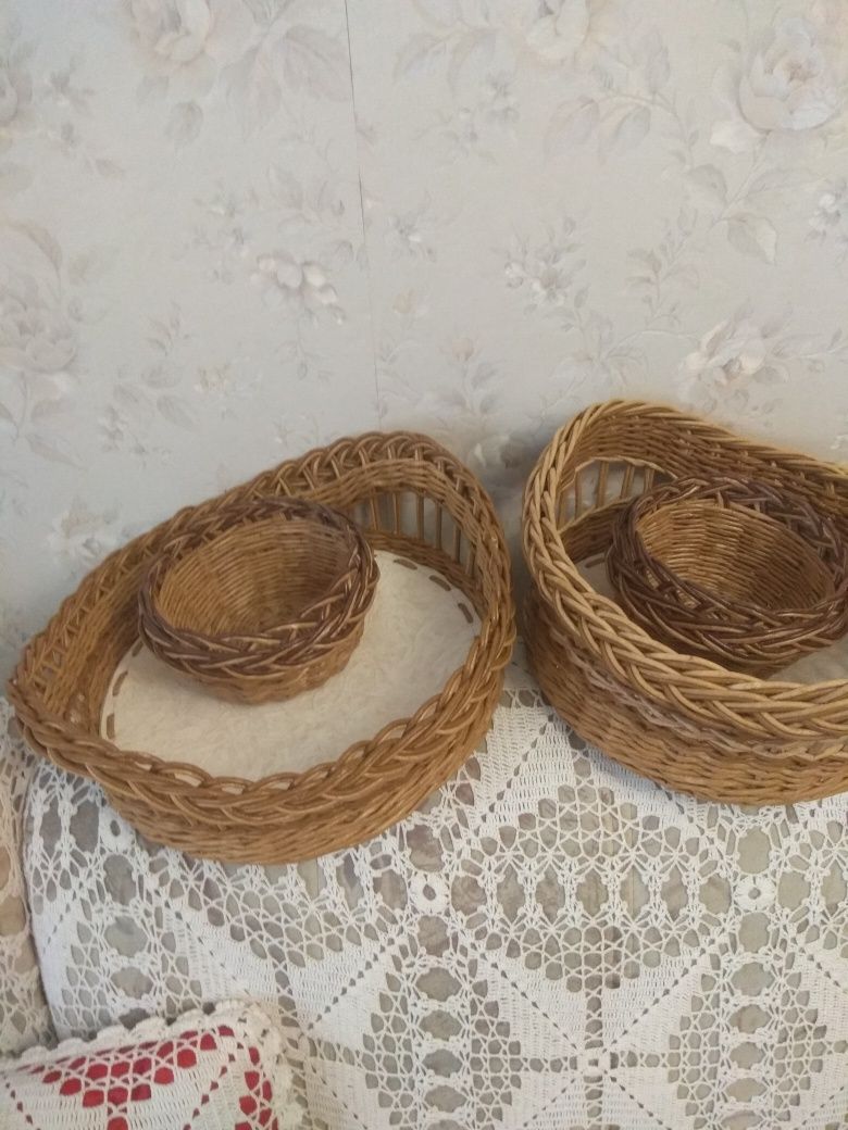 Конфетницы, сухарницы, фруктовницы