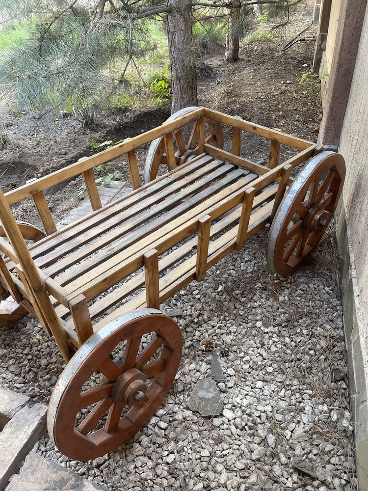 продам колесницуц для декора
