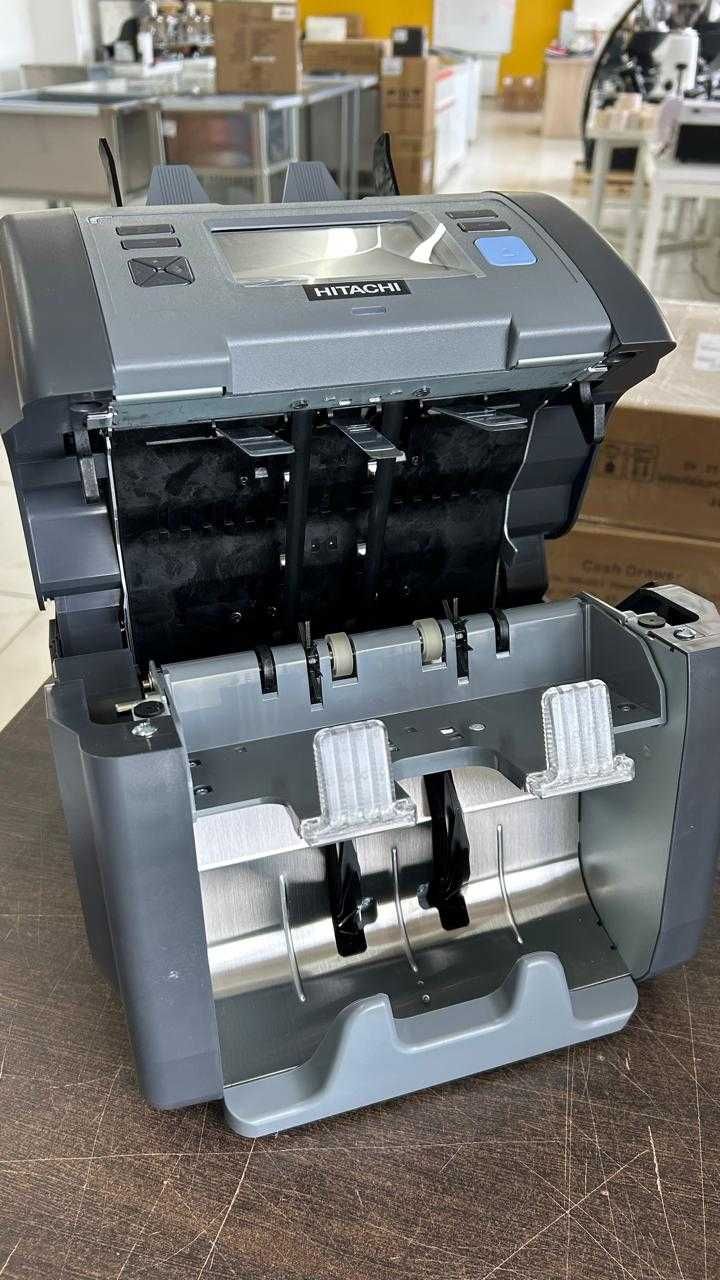 Счетчик банкнот Hitachi iH-110