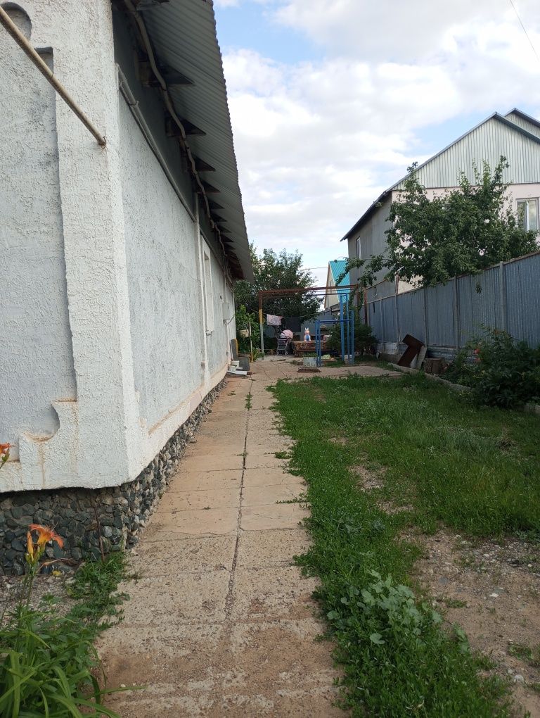 Продам частный дом .