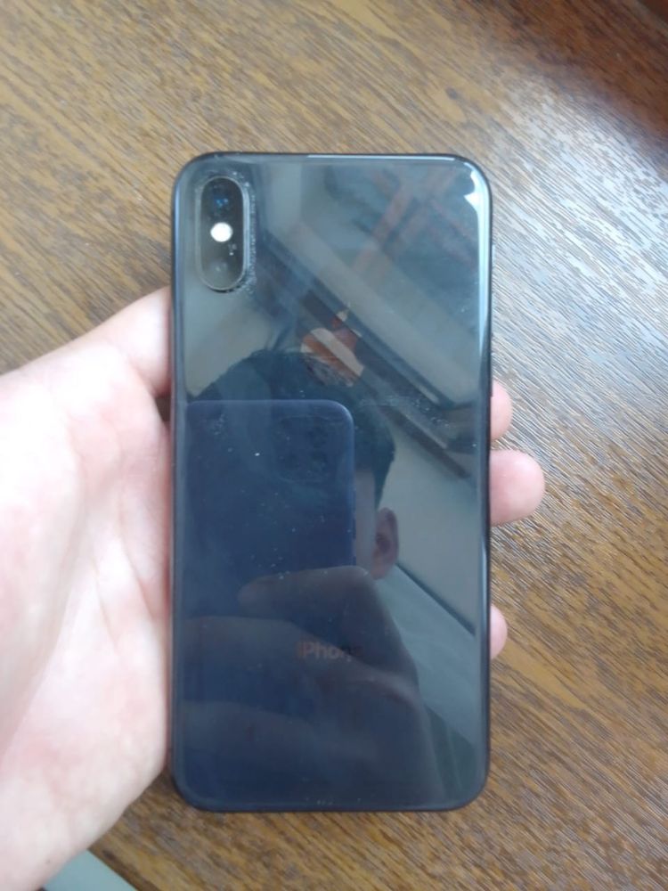 Iphone XS 64 гб емкость 78%