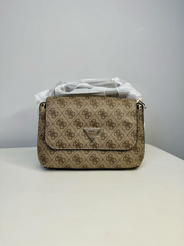Оригинал сумки от Guess