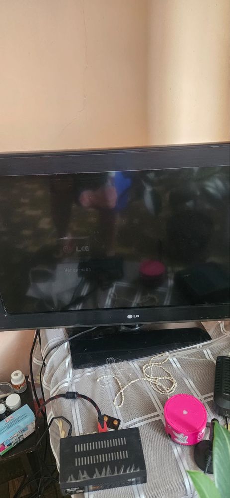 Телевизор LG  продается