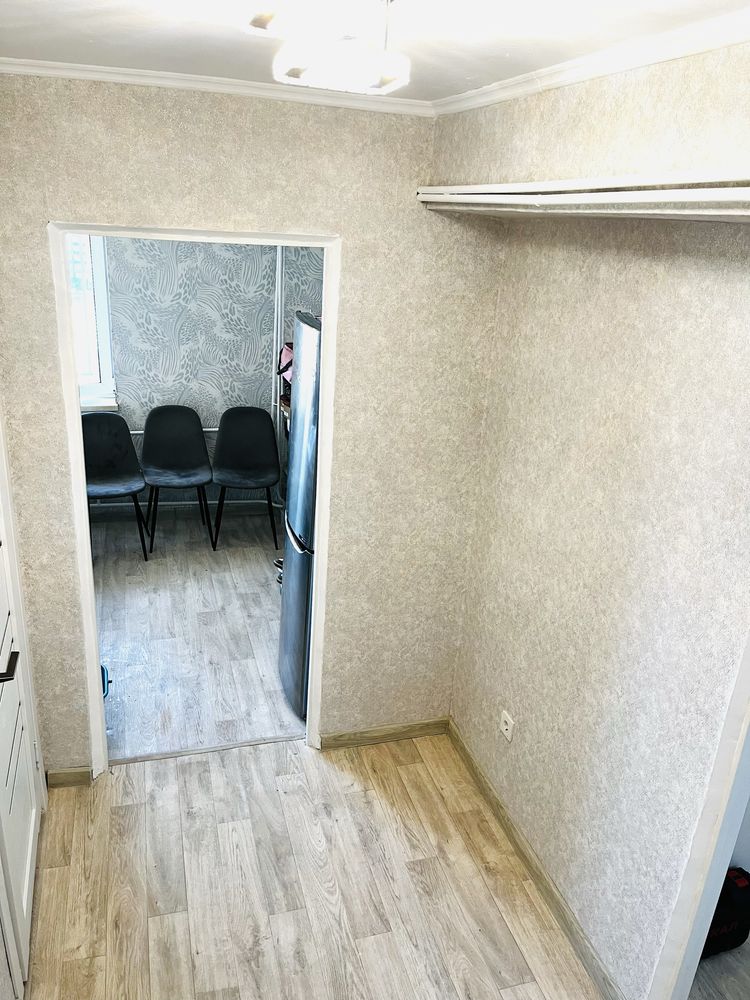Продается квартира 1,5ка по адресу Увалиева 8/1