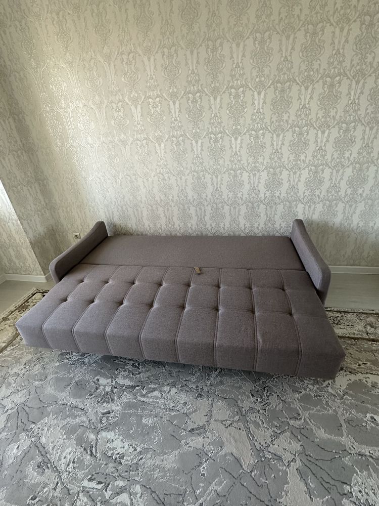 Диван - кровать в отличном состоянии