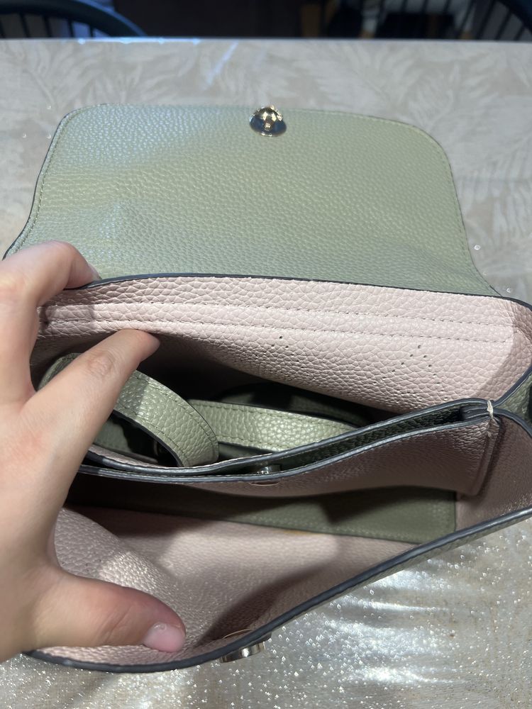 Сумка Guess летняя