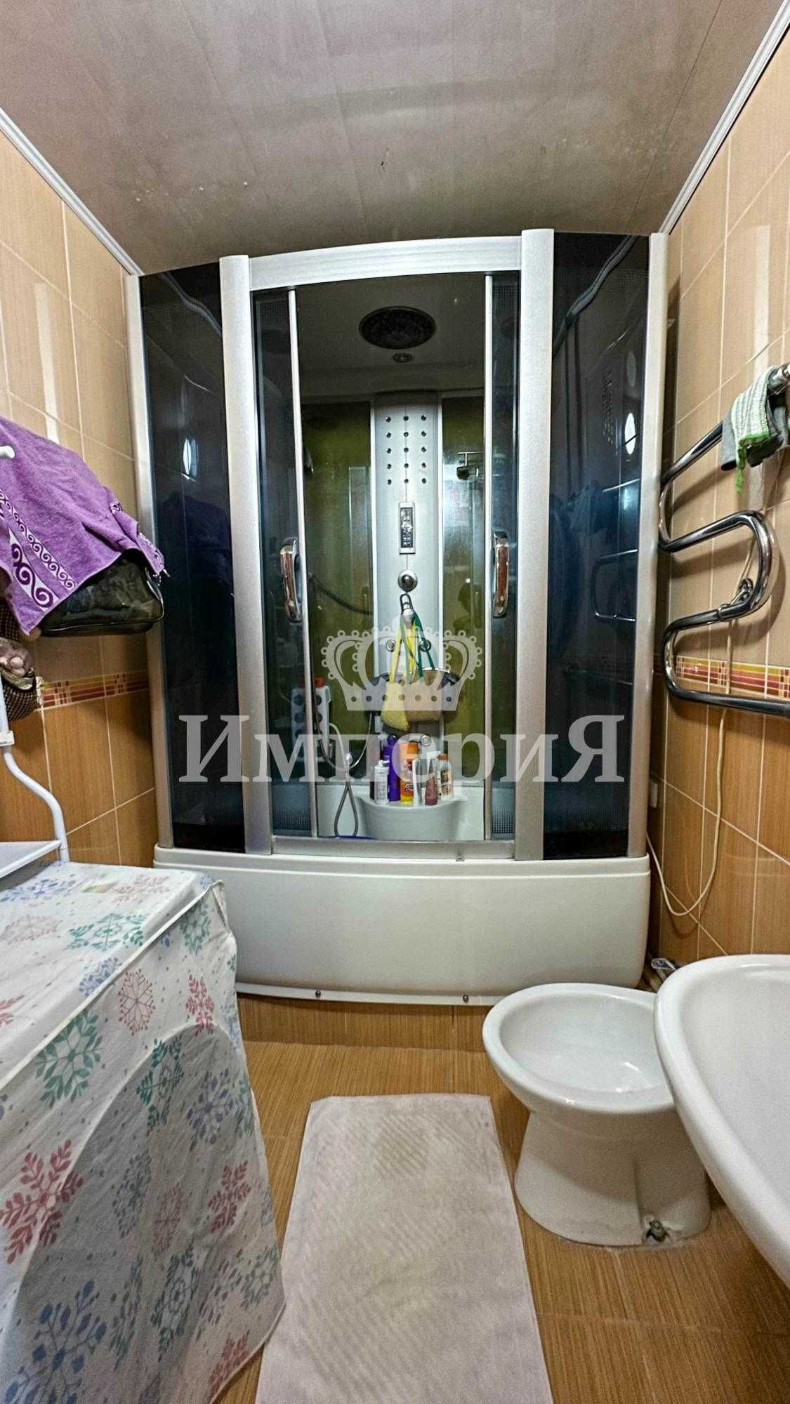 Продам 4 комн Самал  Бакыт Империя