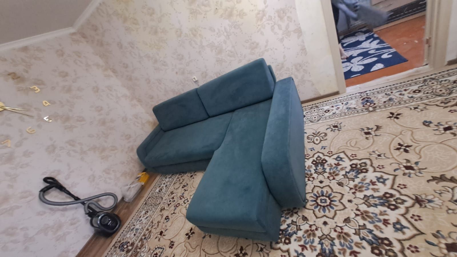 Диван тахта полностью перешитый