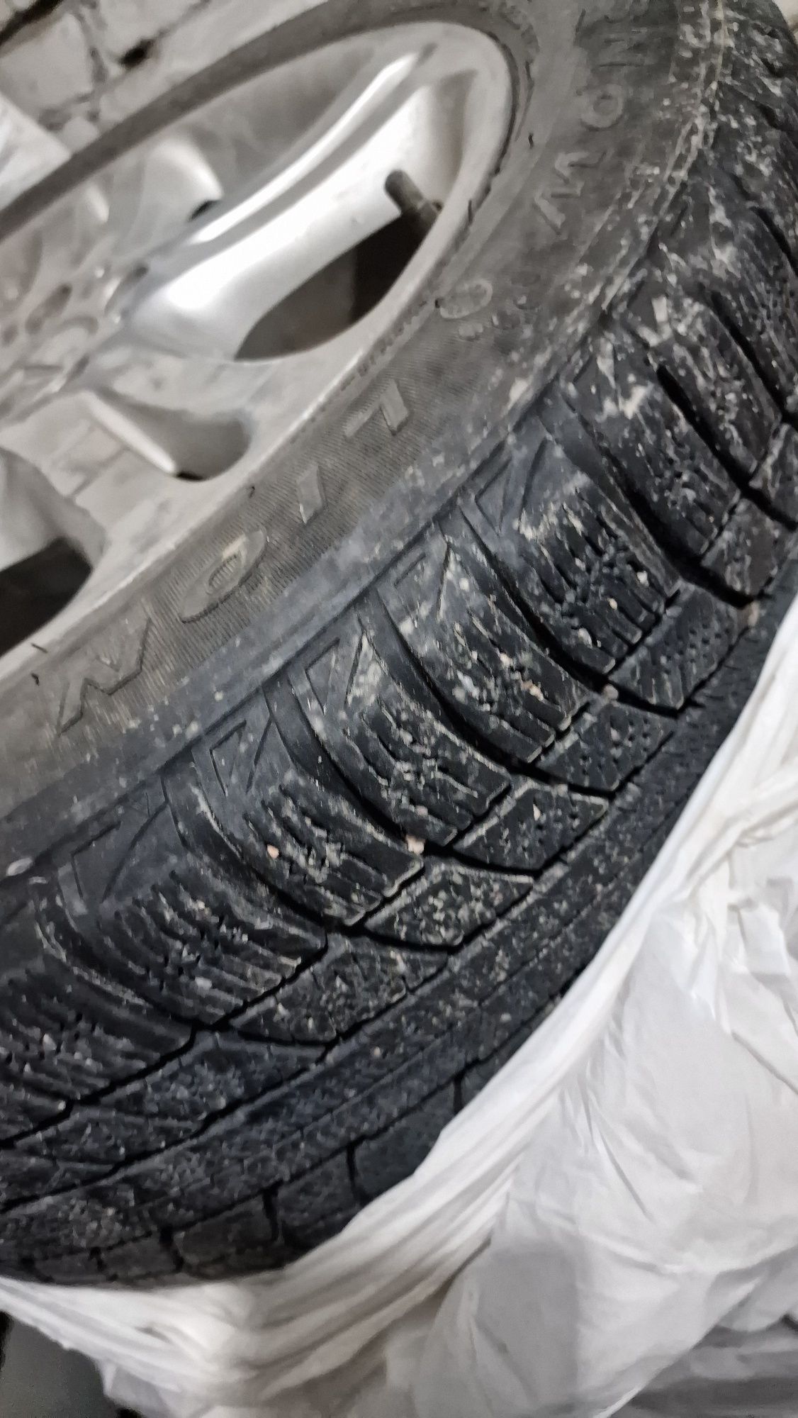 Диски с зимней резиной r17 mercedes мерседес